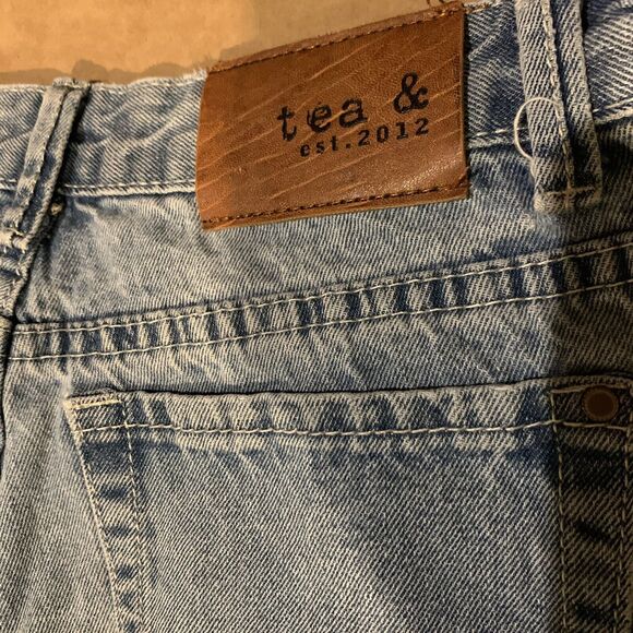 Tea And Cup Women's Premium Denim Blue Distressed Jeans Juniors Size 1 - Picture 9 of 9